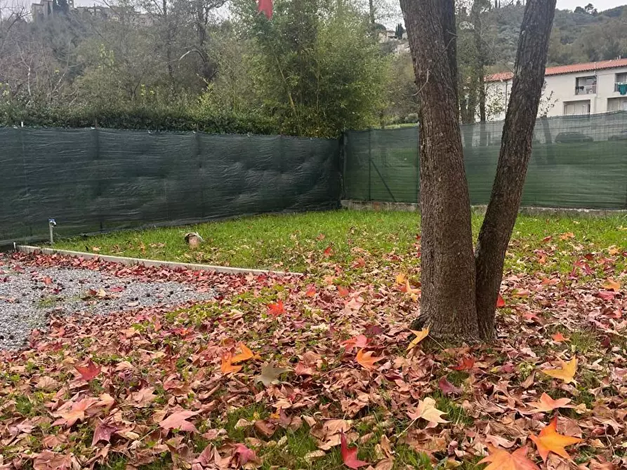 Immagine 31 di Villetta a schiera in vendita  a Capannori