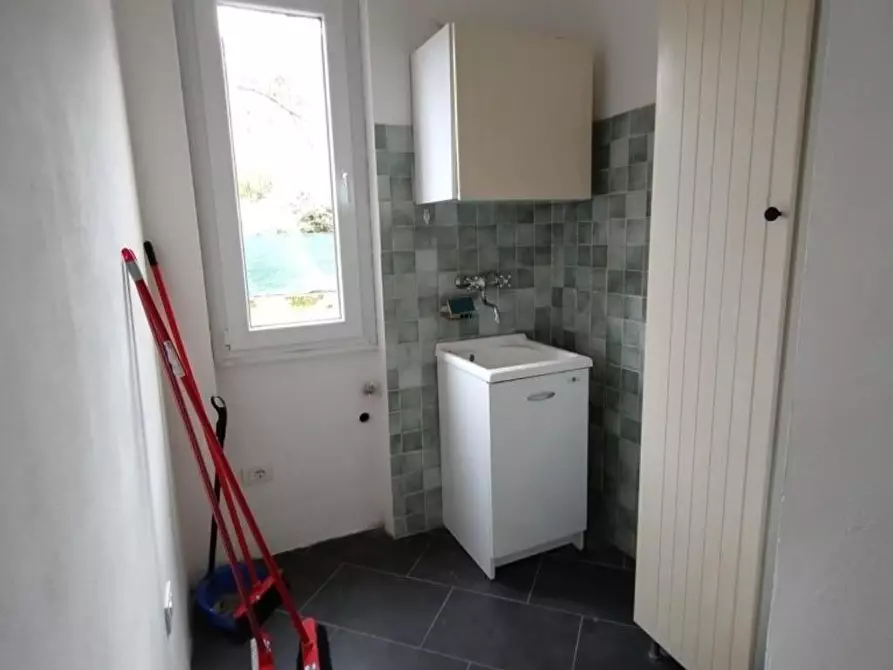 Immagine 15 di Villetta a schiera in vendita  a Capannori