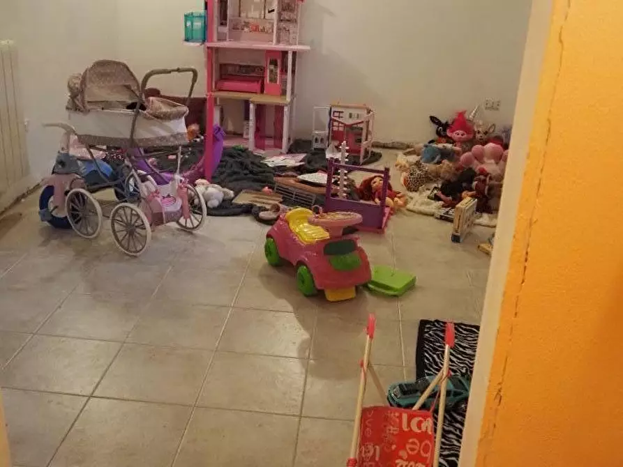 Immagine 28 di Villetta a schiera in vendita  a Capannori