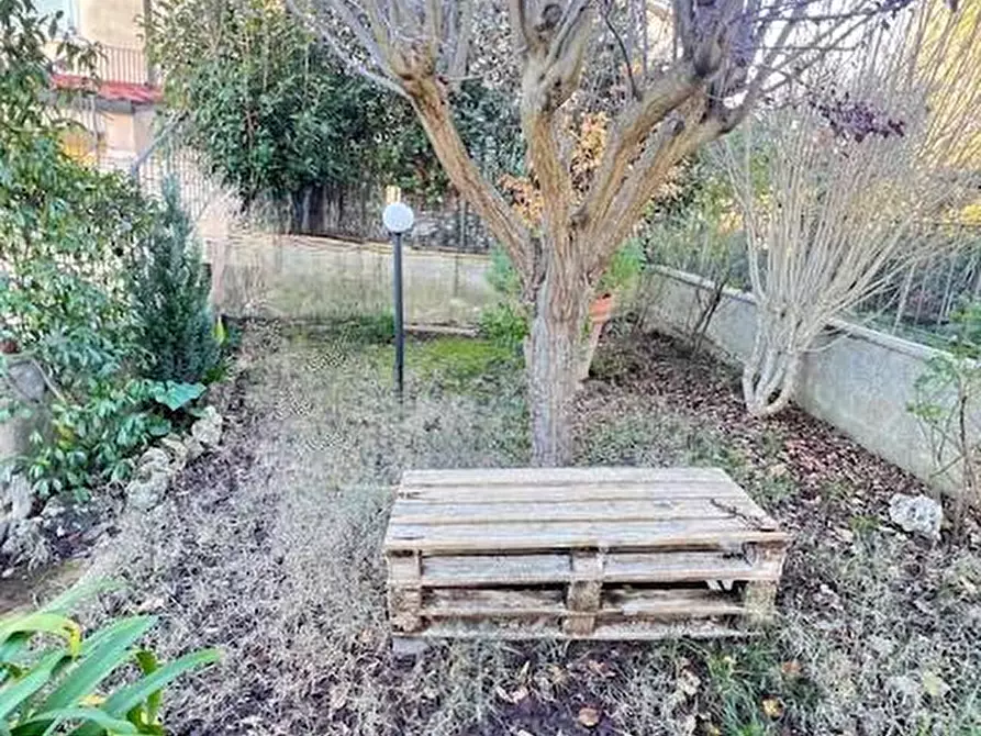 Immagine 11 di Appartamento in vendita  a Casole D'elsa