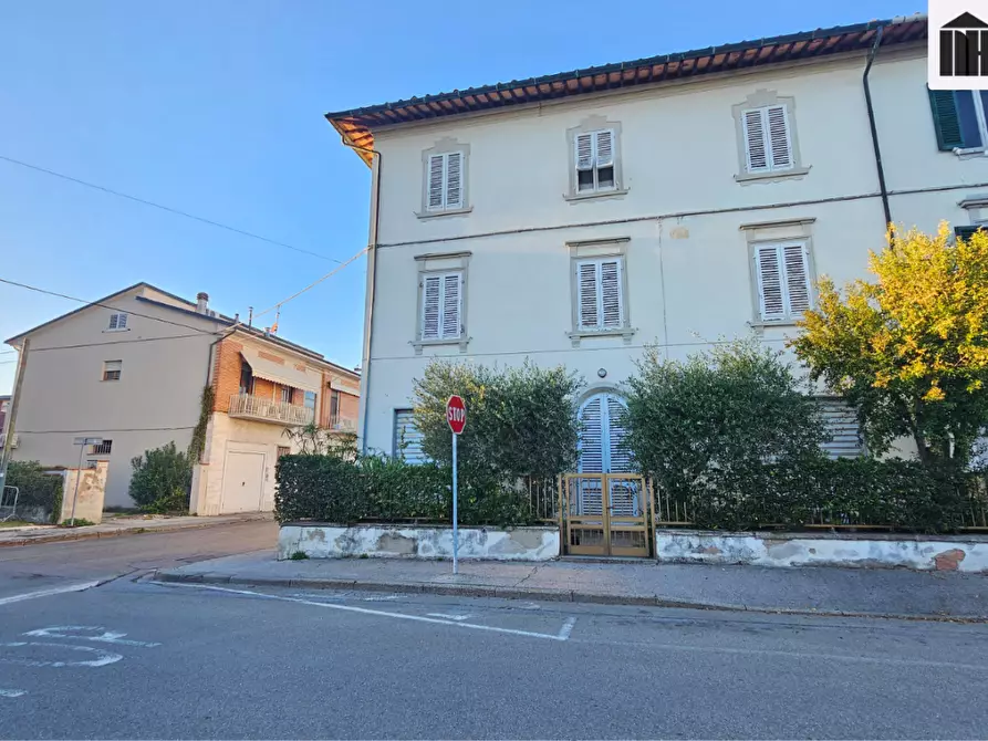 Immagine 1 di Appartamento in vendita  a Santa Croce Sull'arno