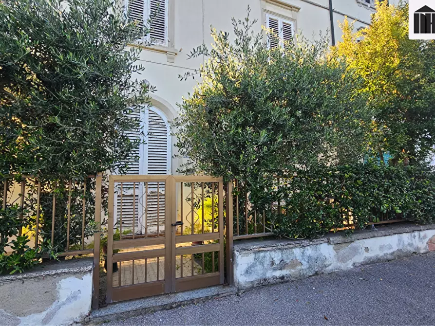 Immagine 2 di Appartamento in vendita  a Santa Croce Sull'arno