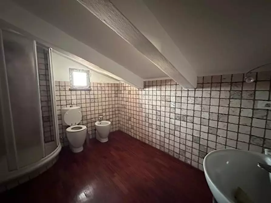 Immagine 39 di Terratetto in vendita  a Pisa