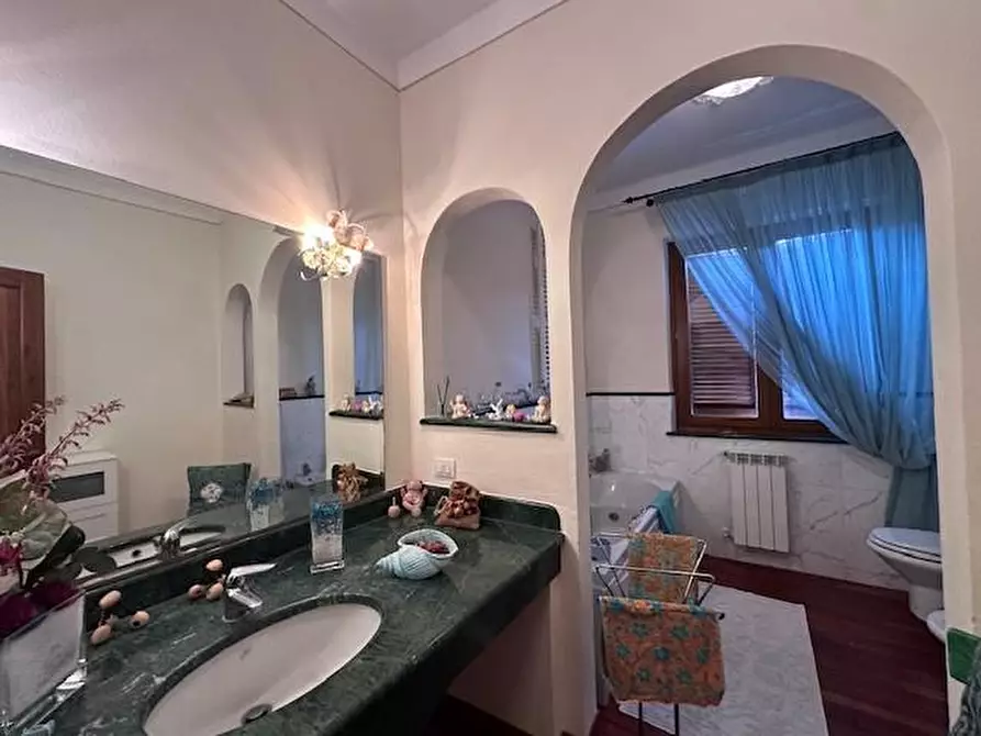 Immagine 23 di Terratetto in vendita  a Pisa