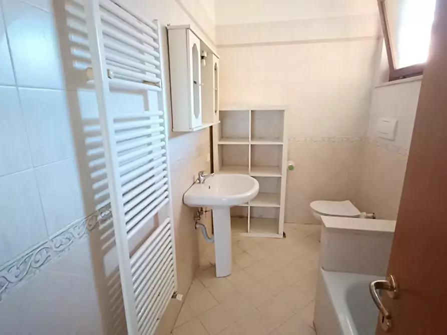 Immagine 15 di Appartamento in vendita  a Colle Di Val D'elsa