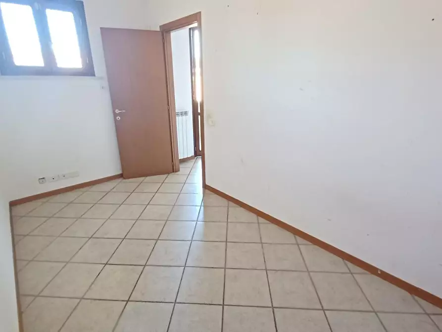 Immagine 22 di Appartamento in vendita  a Colle Di Val D'elsa