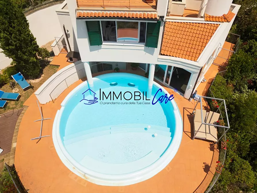 Immagine 49 di Casa indipendente in vendita  a Rosignano Marittimo