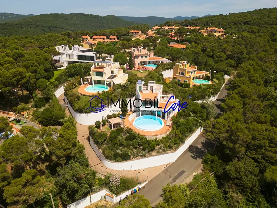 Immagine 52 di Casa indipendente in vendita  a Rosignano Marittimo