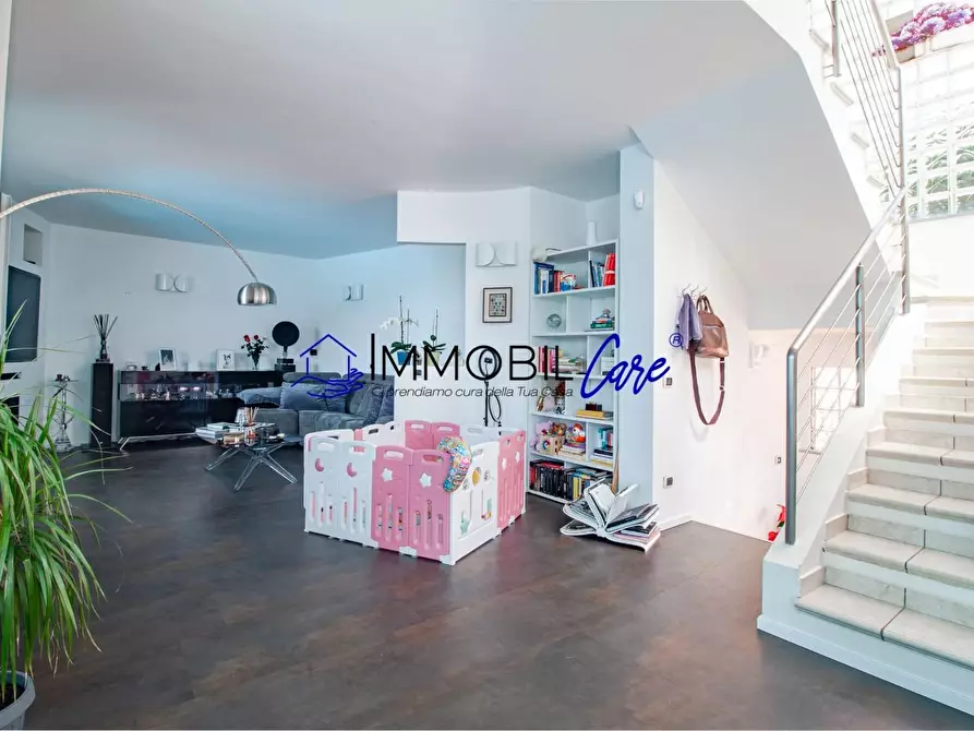 Immagine 16 di Casa indipendente in vendita  a Rosignano Marittimo