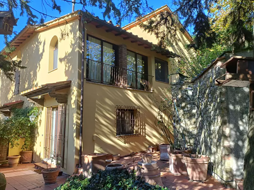 Immagine 2 di Villetta a schiera in vendita  a Montespertoli