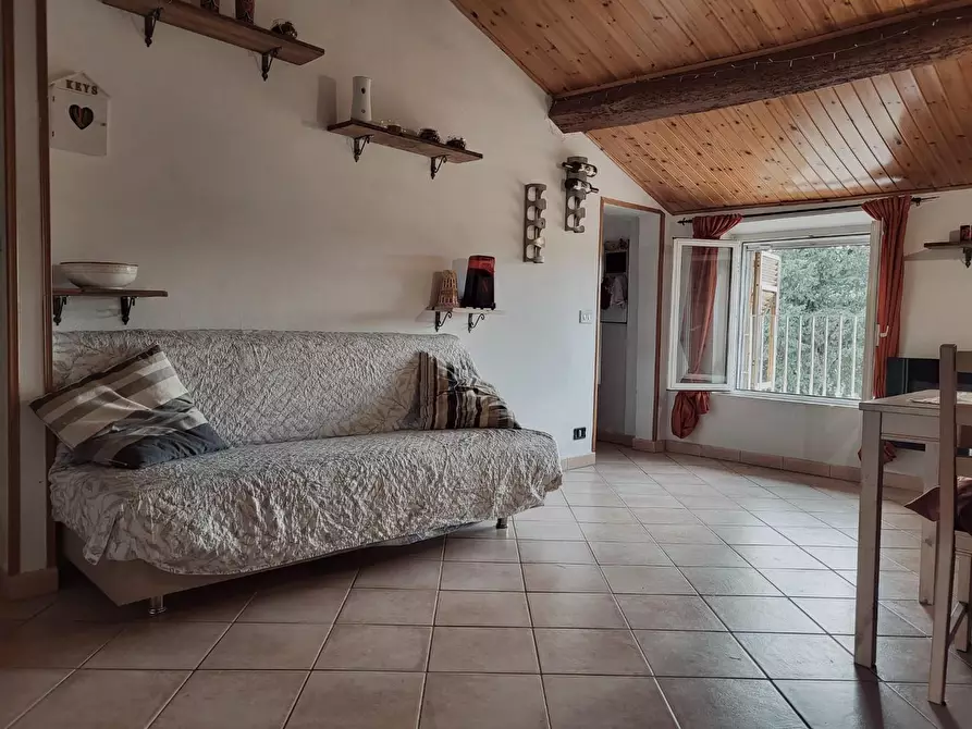 Immagine 1 di Appartamento in vendita  a Fauglia
