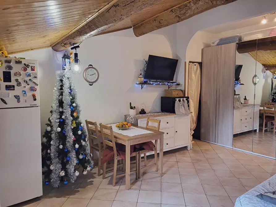 Immagine 10 di Appartamento in vendita  a Fauglia