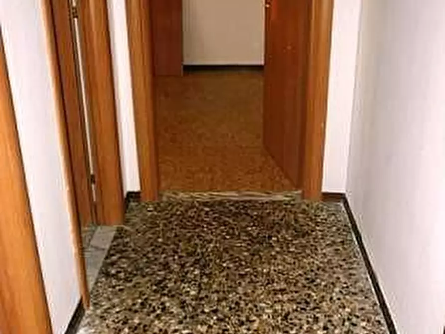 Immagine 4 di Appartamento in vendita  a Calcinaia