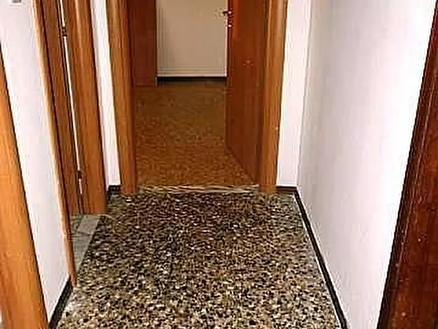 Immagine 3 di Appartamento in vendita  a Calcinaia