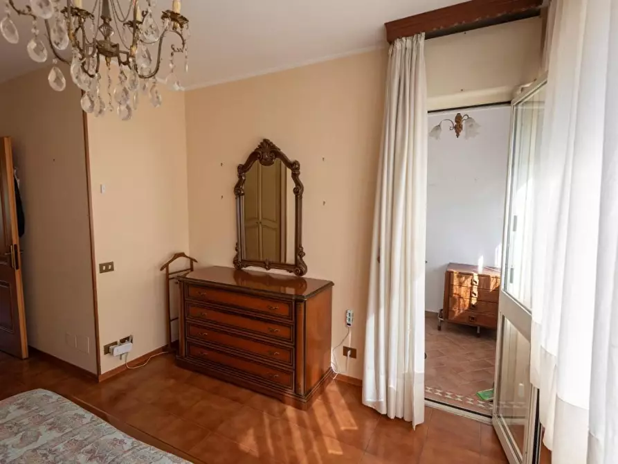 Immagine 21 di Casa semindipendente in vendita  a Ortonovo