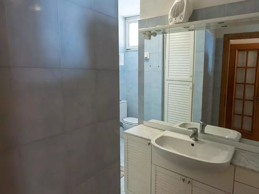 Immagine 25 di Casa semindipendente in vendita  a Ortonovo