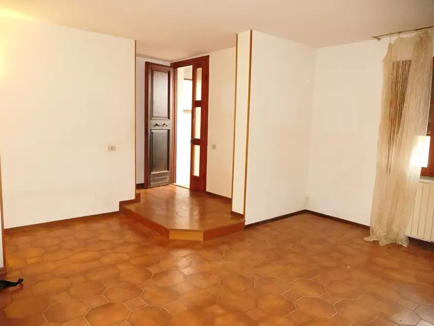 Immagine 3 di Villetta a schiera in vendita  a Pontedera