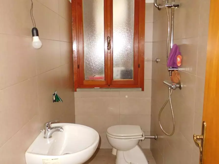 Immagine 8 di Villetta a schiera in vendita  a Pontedera