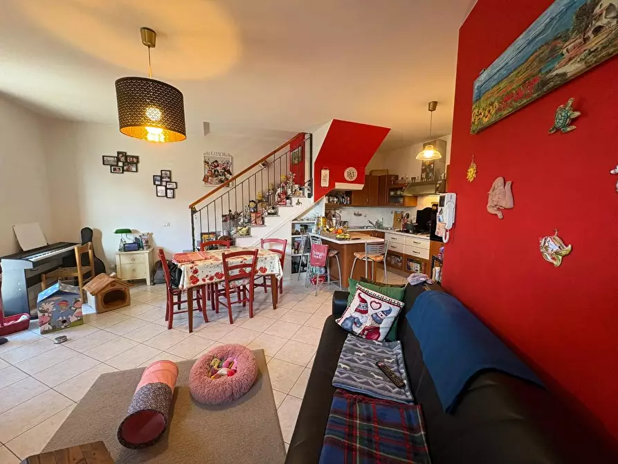 Immagine 21 di Appartamento in vendita  a Vinci