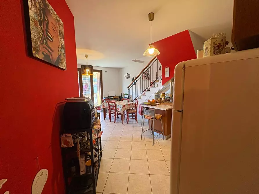 Immagine 12 di Appartamento in vendita  a Vinci