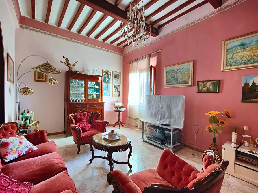 Immagine 2 di Appartamento in vendita  a Calci