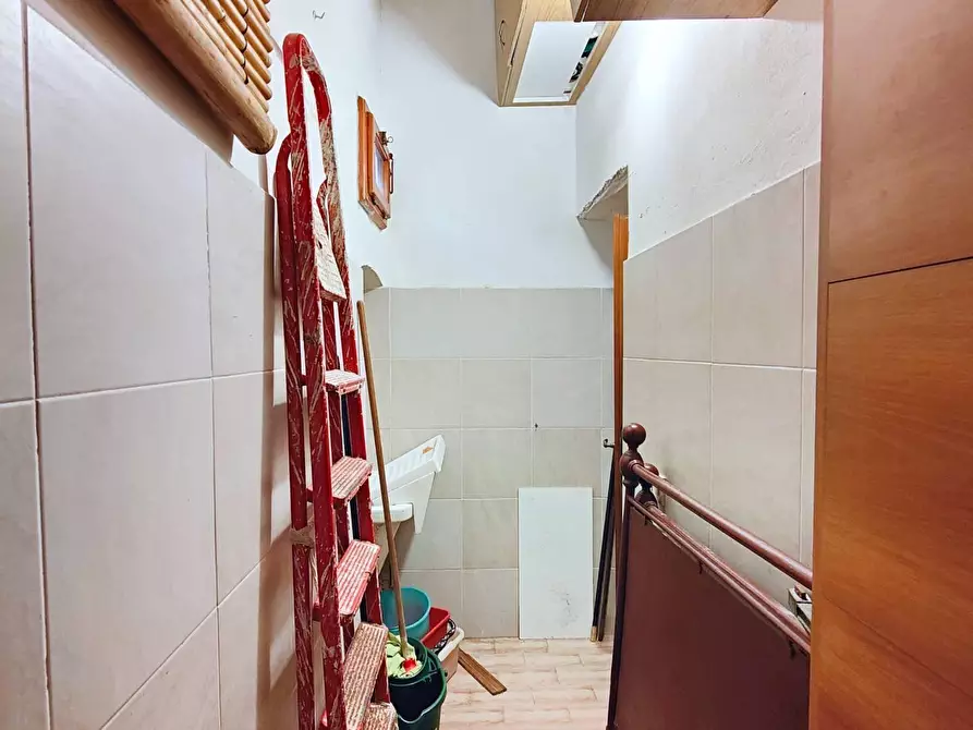 Immagine 24 di Appartamento in vendita  a Calci