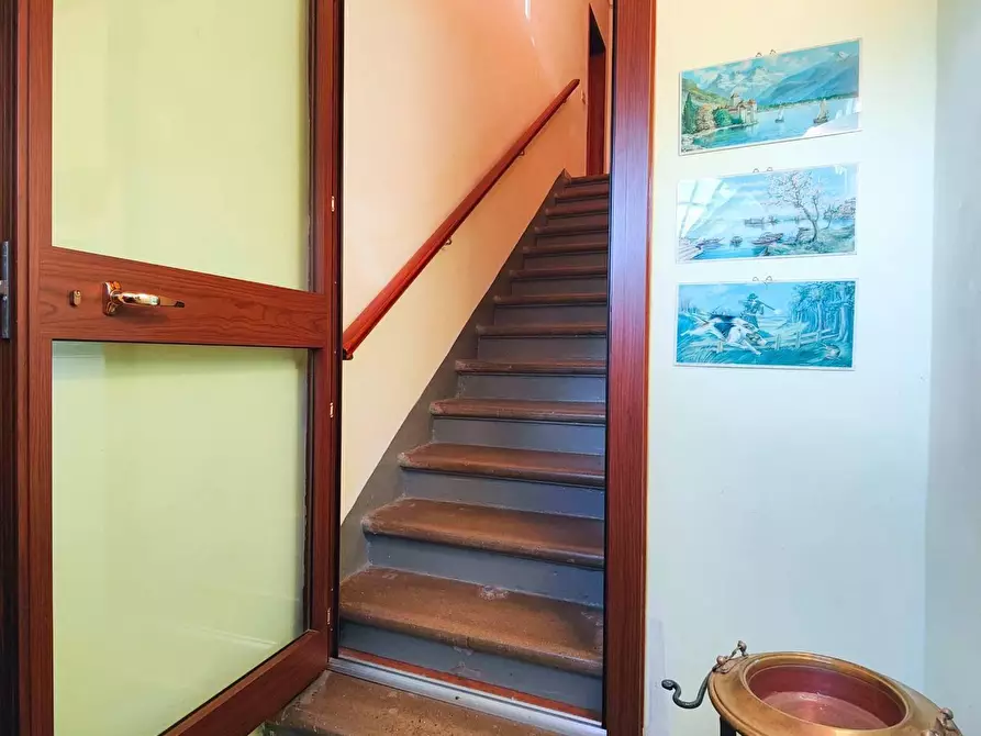 Immagine 25 di Appartamento in vendita  a Calci