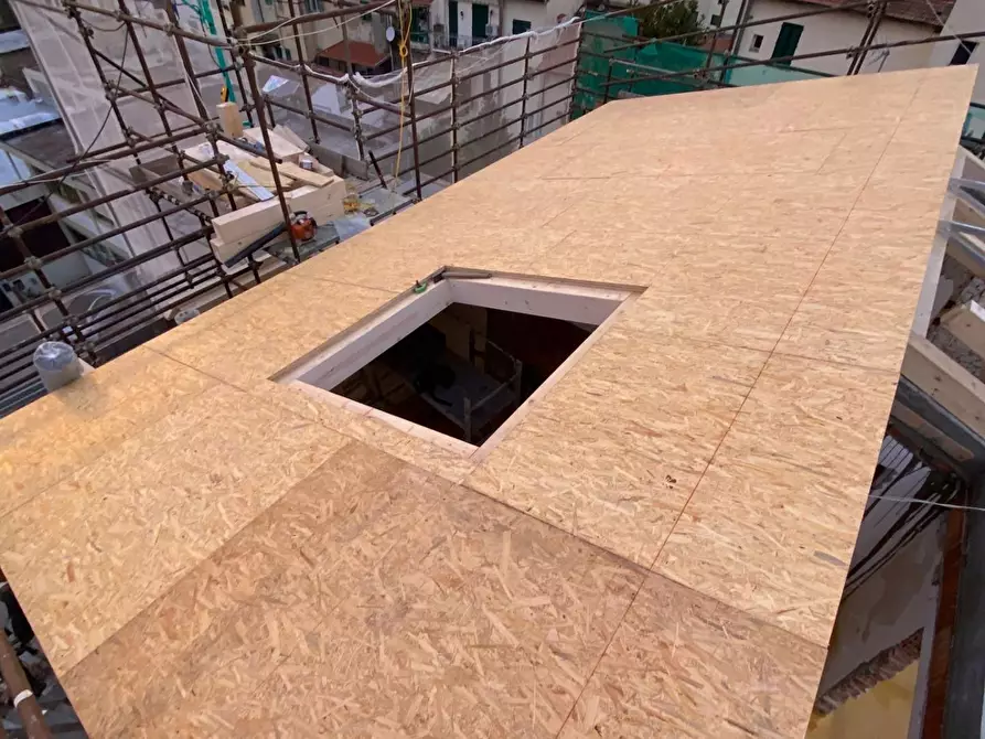 Immagine 13 di Mansarda in vendita  a Empoli