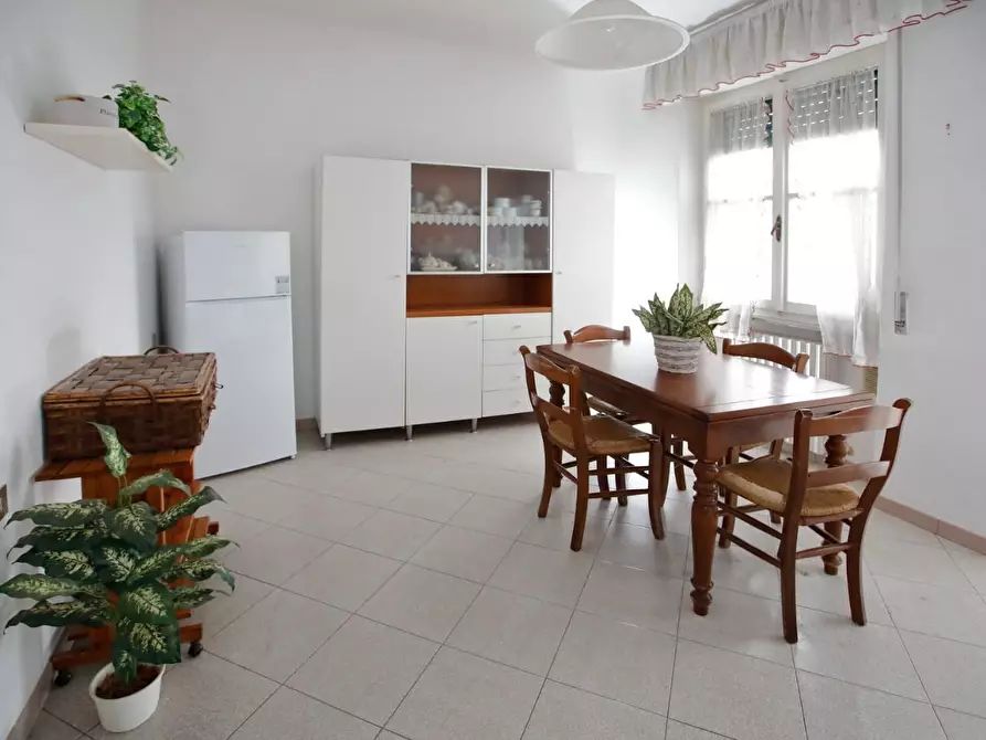 Immagine 4 di Appartamento in vendita  a Collesalvetti