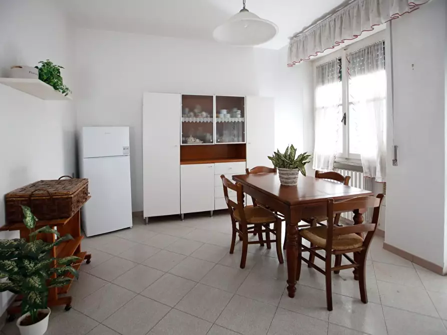 Immagine 5 di Appartamento in vendita  a Collesalvetti