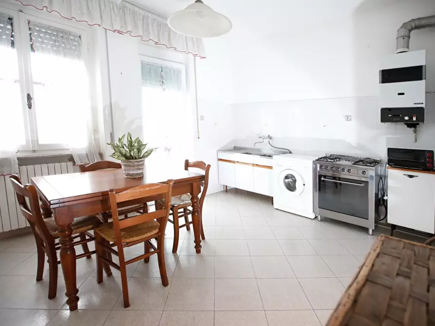 Immagine 7 di Appartamento in vendita  a Collesalvetti