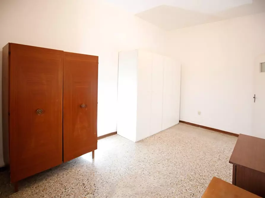 Immagine 18 di Appartamento in vendita  a Collesalvetti