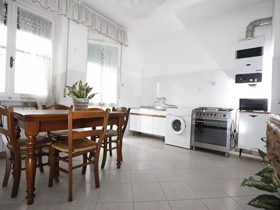 Immagine 3 di Appartamento in vendita  a Collesalvetti