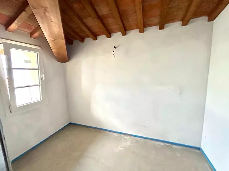 Immagine 12 di Casa bifamiliare in vendita  a Ponsacco