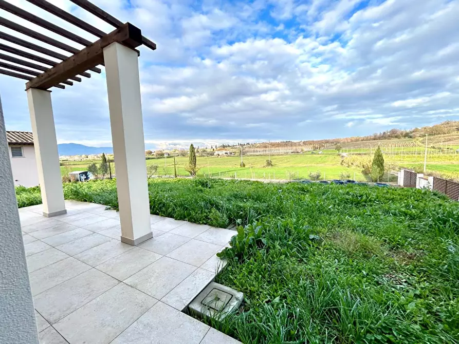 Immagine 2 di Casa bifamiliare in vendita  a Ponsacco