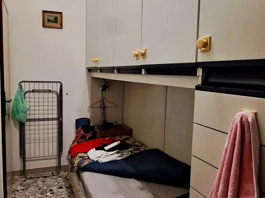 Immagine 21 di Appartamento in vendita  a Viareggio