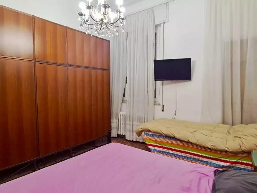 Immagine 19 di Appartamento in vendita  a Viareggio