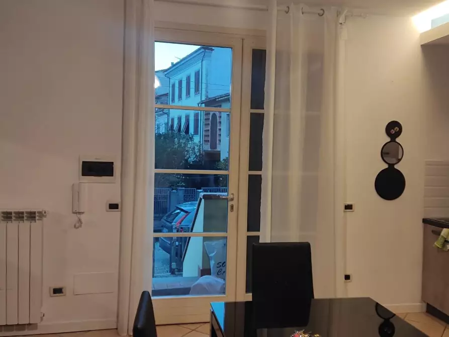 Immagine 3 di Appartamento in vendita  a Lucca
