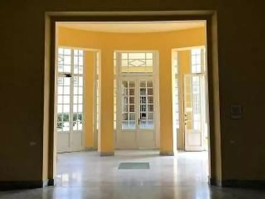 Immagine 5 di Appartamento in affitto  a Pisa