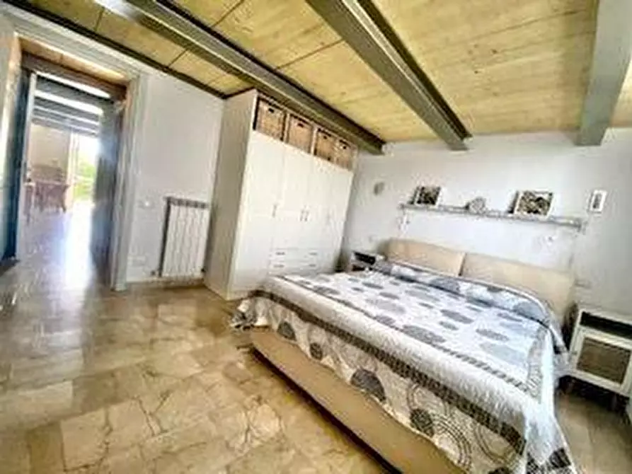 Immagine 14 di Appartamento in affitto  a Pisa