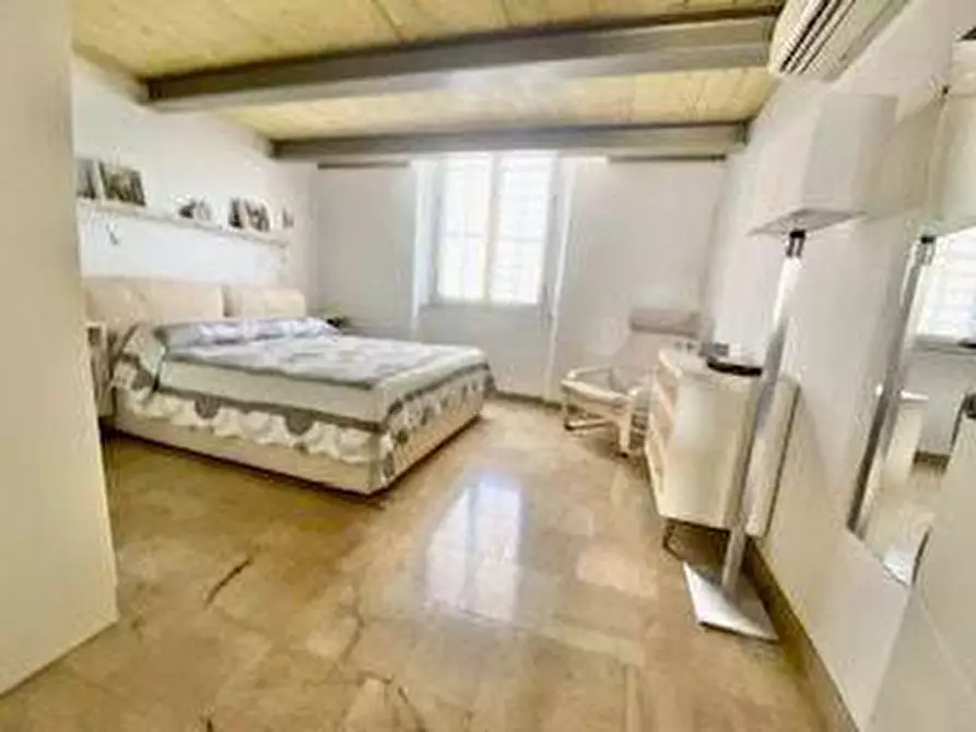 Immagine 15 di Appartamento in affitto  a Pisa