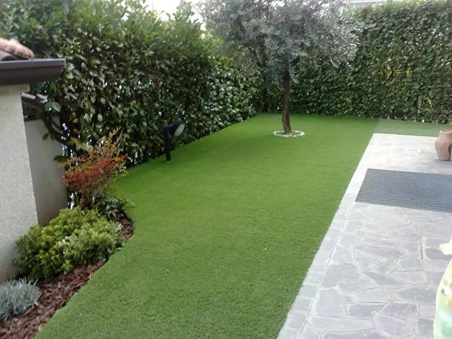 Immagine 3 di Casa bifamiliare in vendita  a Pisa