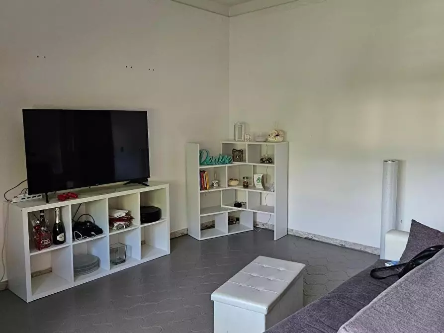 Immagine 8 di Appartamento in affitto  a Cascina