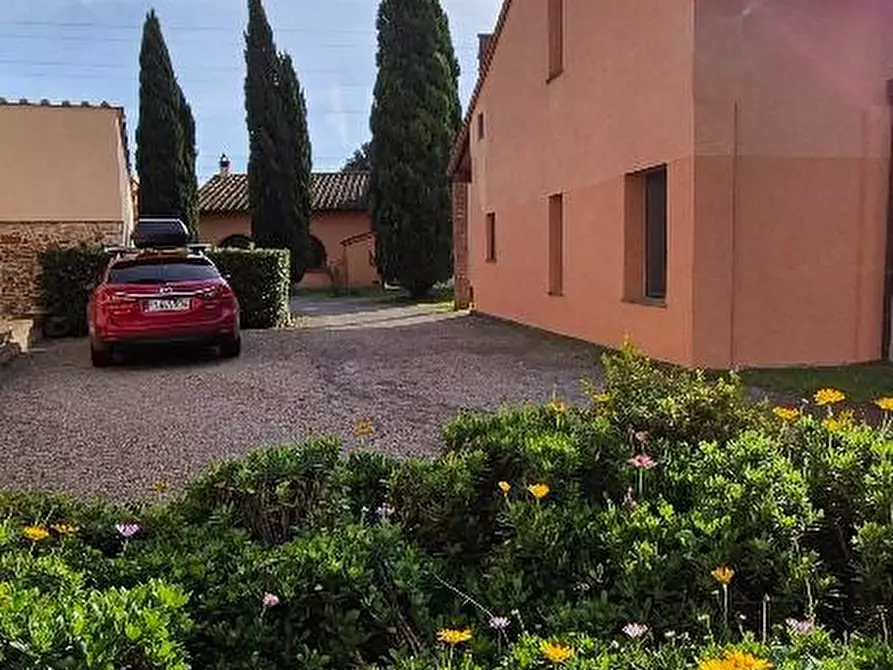 Immagine 8 di Casa trifamiliare in vendita  a Campiglia Marittima