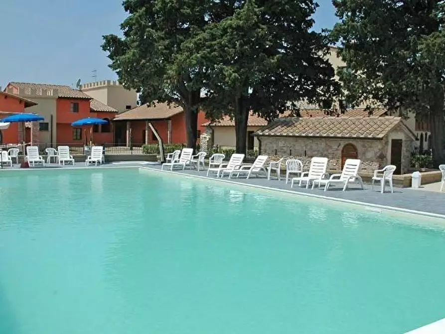 Immagine 14 di Casa trifamiliare in vendita  a Campiglia Marittima