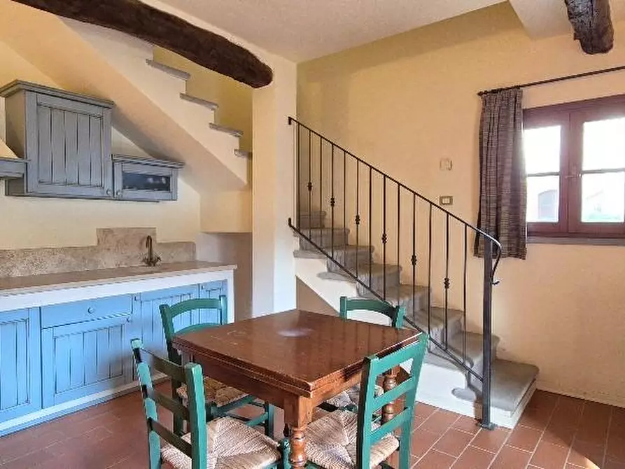 Immagine 18 di Casa trifamiliare in vendita  a Campiglia Marittima