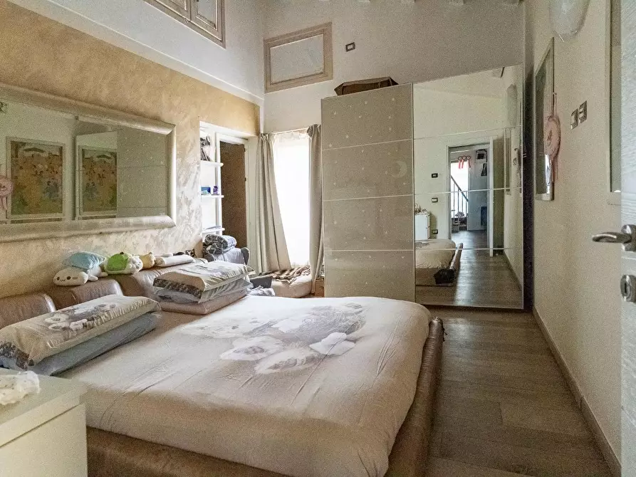 Immagine 15 di Porzione di casa in vendita  a Vinci