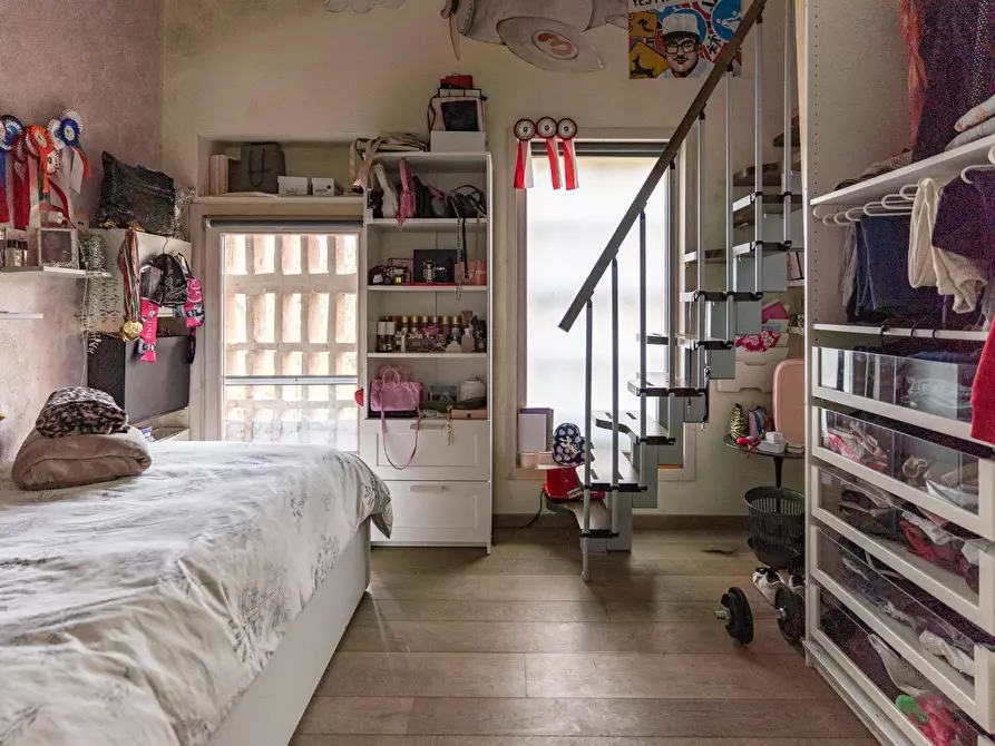 Immagine 18 di Porzione di casa in vendita  a Vinci