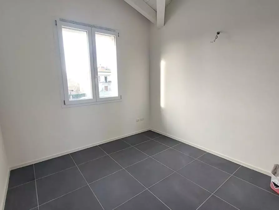 Immagine 7 di Appartamento in vendita  a Pontedera