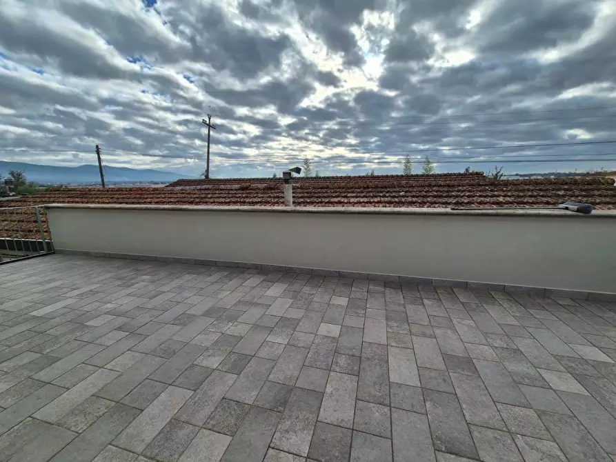 Immagine 4 di Casa indipendente in vendita  a Larciano